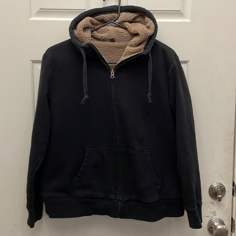 Uniqlo Men's Black Sherpa Hooded Jack size L